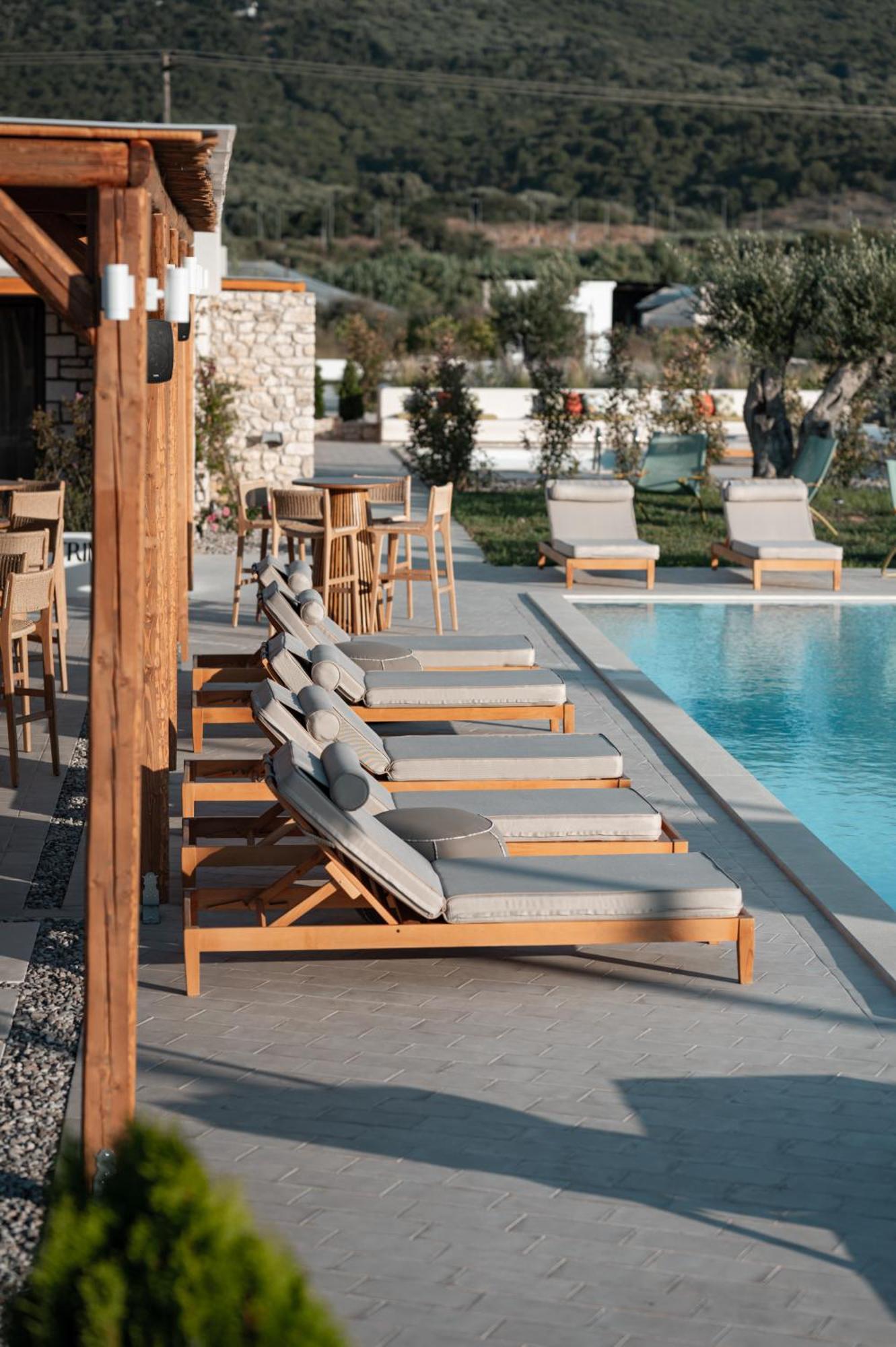 Trinity Design Suites Valanidorachi Экстерьер фото
